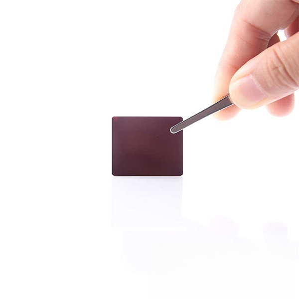 08Red Cut Off Optical Glass Filter.jpg
